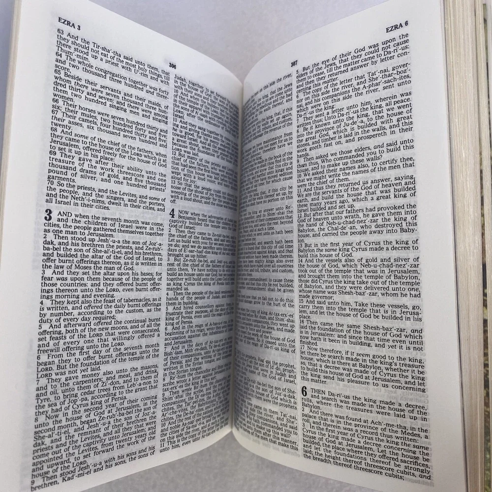 The Holy Bible King James Version Red Letter Edition Bethlehem‎ Olive Wood Cover
